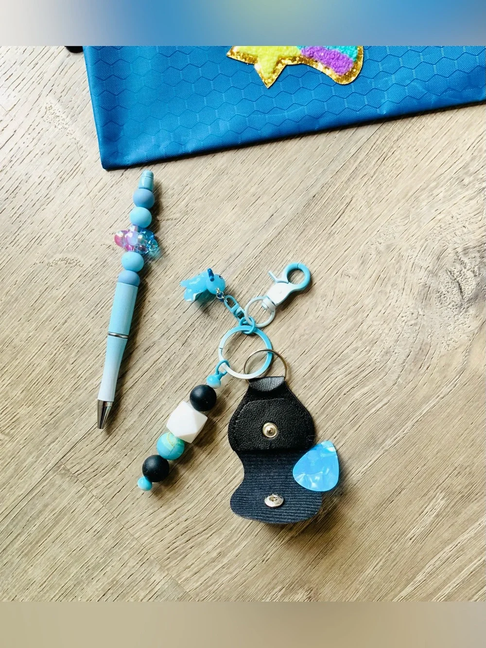 NEW📚 Homemade Crafted Beaded Pen & Bag Charm w/ Pouch Stationery Set OS